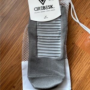 Arebesk Gray Pilates Moto Socks size M